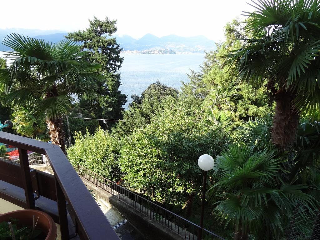 Vista Lago Apartment Stresa Ruang foto