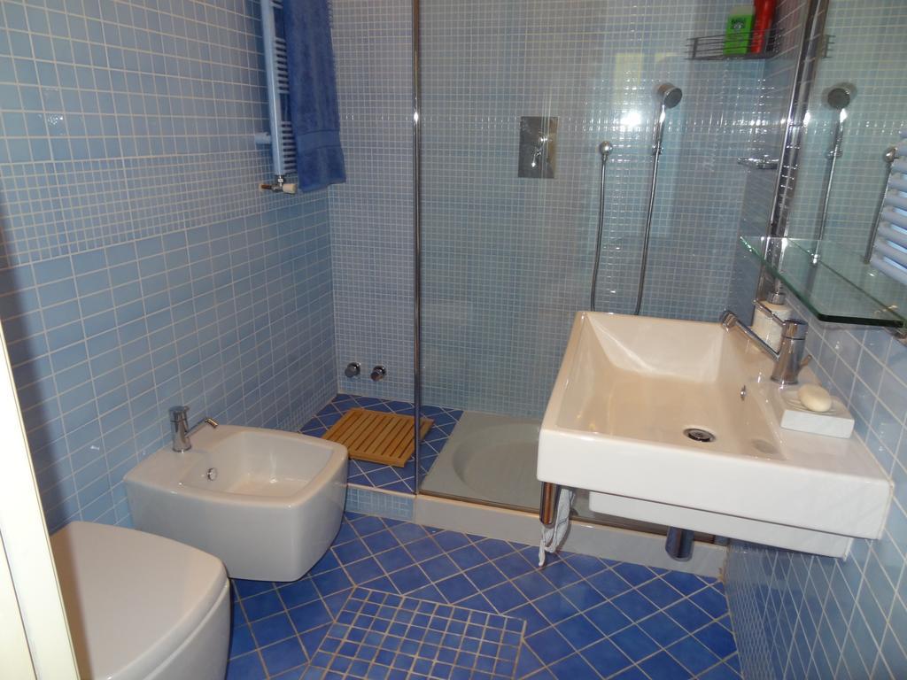 Vista Lago Apartment Stresa Ruang foto